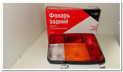 Lada Lámpa hátsó komplett 2104 JOBB